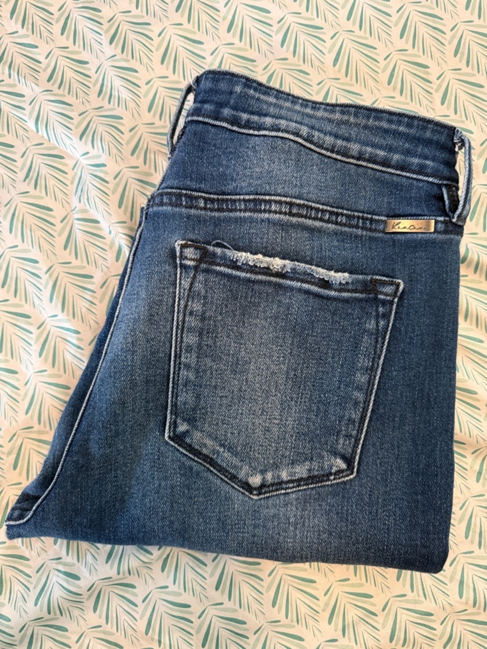 Kancan distressed cropped jeggings